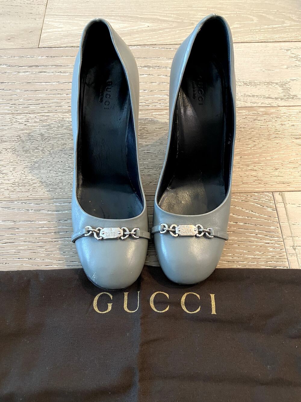 Gucci Vintage Nameplate Heels Womens Size 37.5